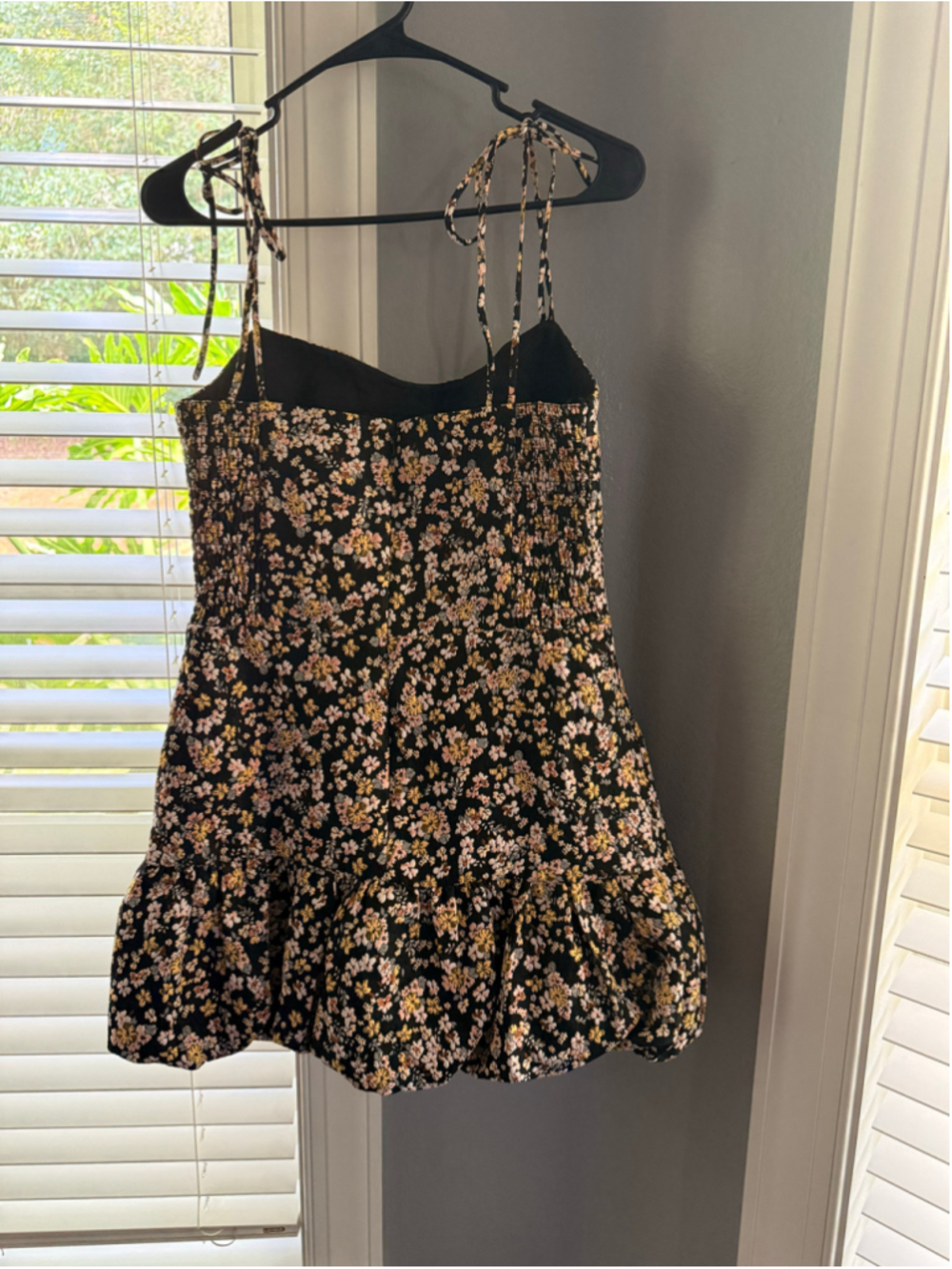 Women's Amanda Uprichard Floral Mini Dress/Romper Size M Black Yellow - Picture 5 of 7